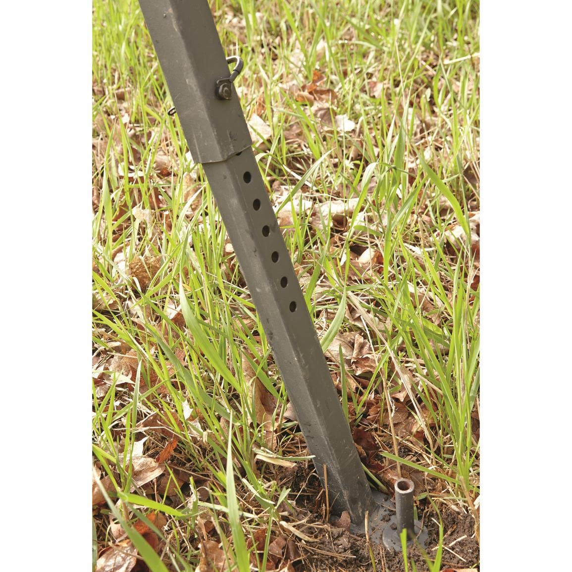Heavy-Duty 20' Hunting Tripod Stand S18356